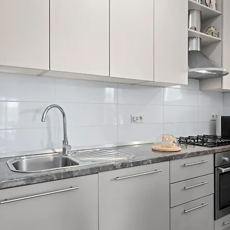Apartmán Anamar & *